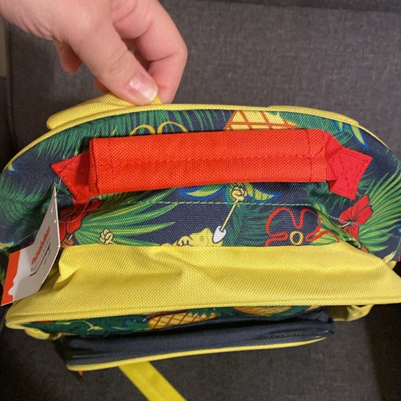 🆕SpongeBob SquarePants Backpack Nickelodeon Resorts Punta Cana 🍍 - Picture 13 of 16